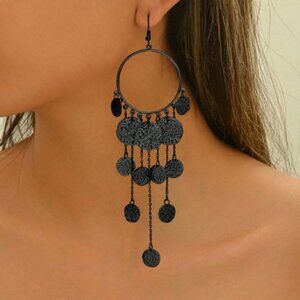 Elegant Black Dangle Earrings